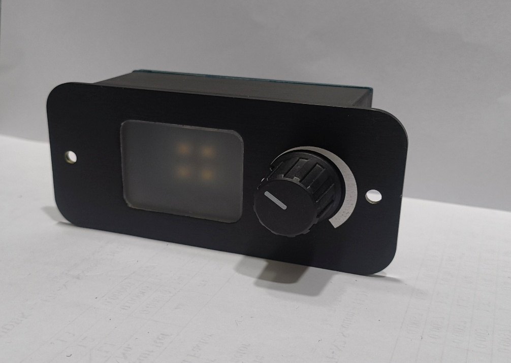 Dome light with dimming potentiometer, LUH variant