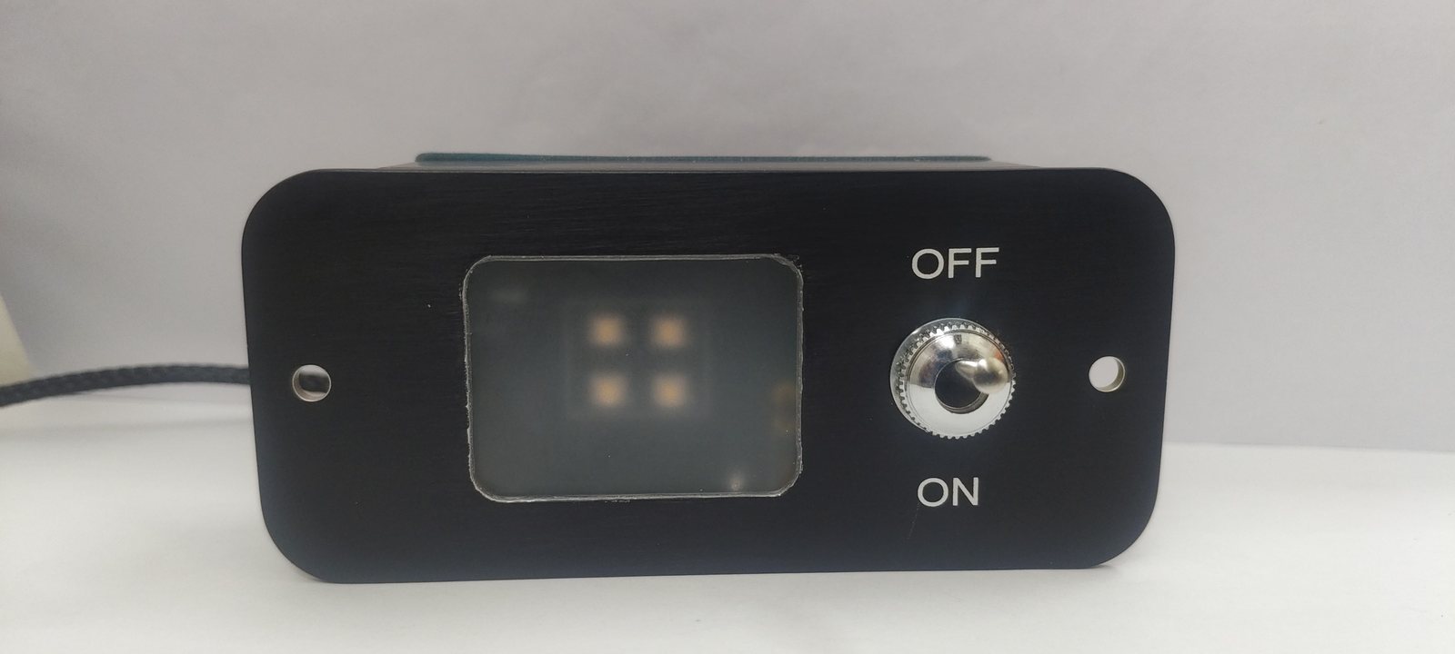 Dome light with integrated switch